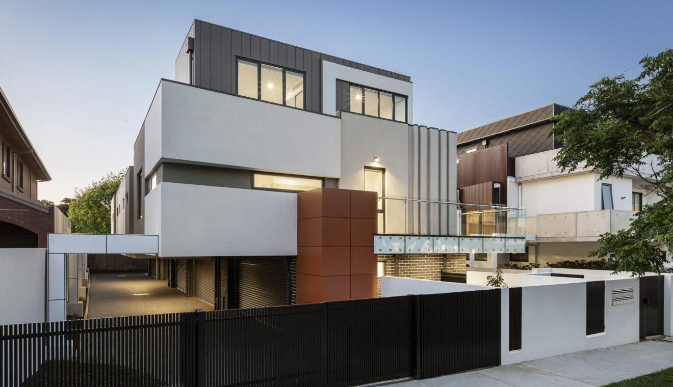 modern-house-facade-2024-09-17-10-57-35-utc